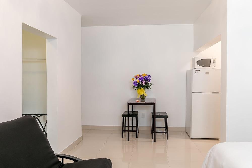 Fortuna House Apartments Miami Exterior photo